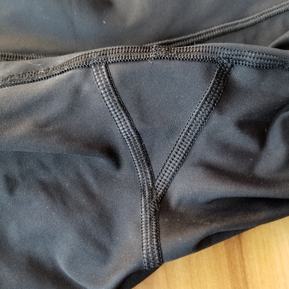 SOLD- Lululemon Fast and Free Crop - Picture 6 of 8